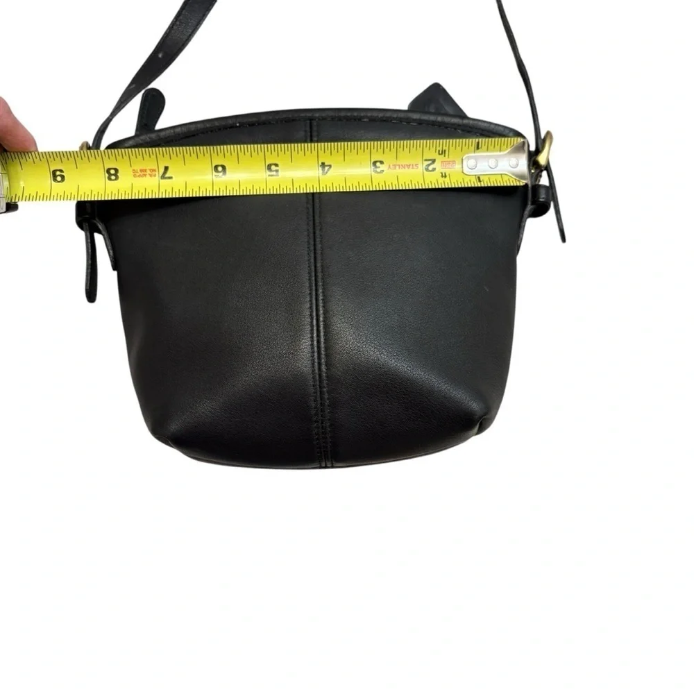 Coach vintage black leather basket bag 4107
